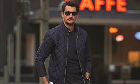 How to Find the Right Fit in Black Shirts for Every Body Type