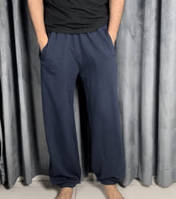 Load image into Gallery viewer, Oversized Jogger
